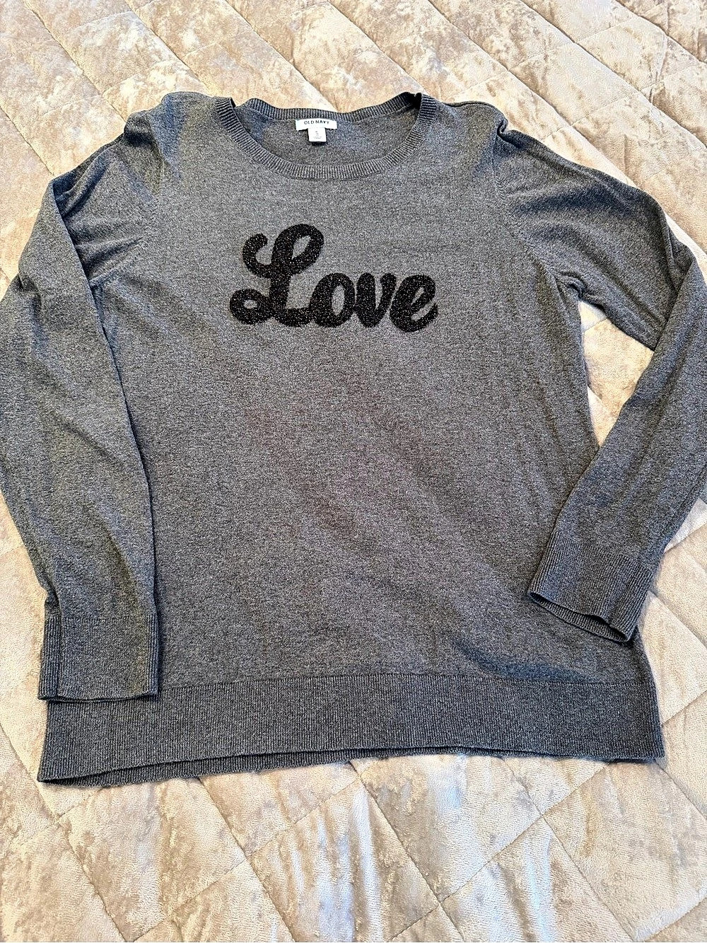 Old Navy Love Graphic Crewneck Sweater Gray XL